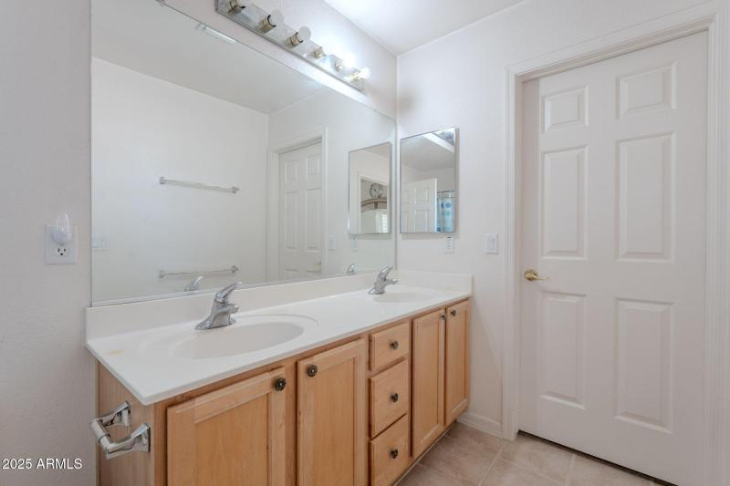 24-web-or-mls-Firestone-24