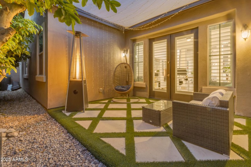 Private Courtyard