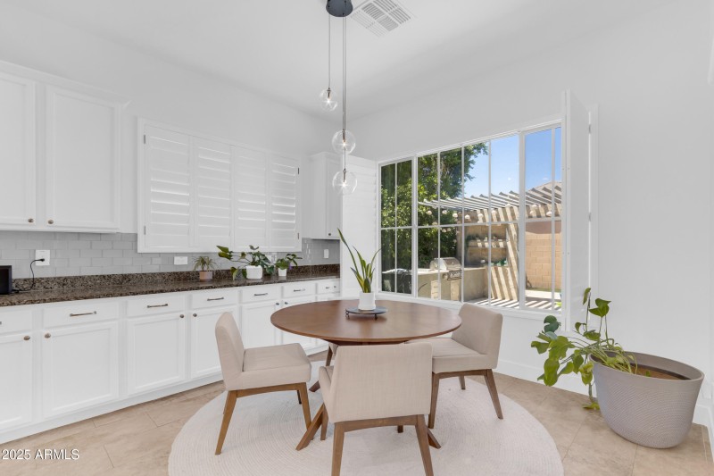 Breakfast Nook