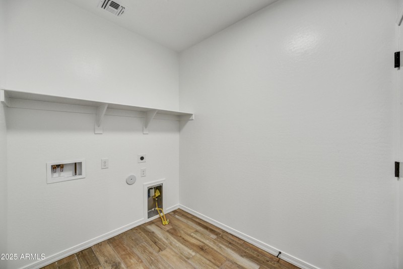 05-Laundry Room