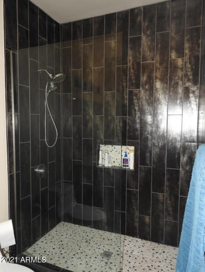 Casita shower