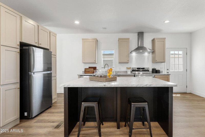09-Kitchen