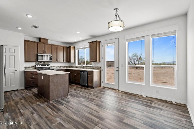8-web-or-mls-DSC05396