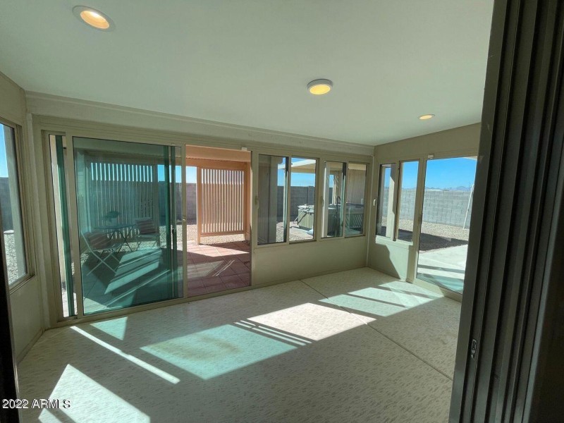 20220308040303838398000000-o