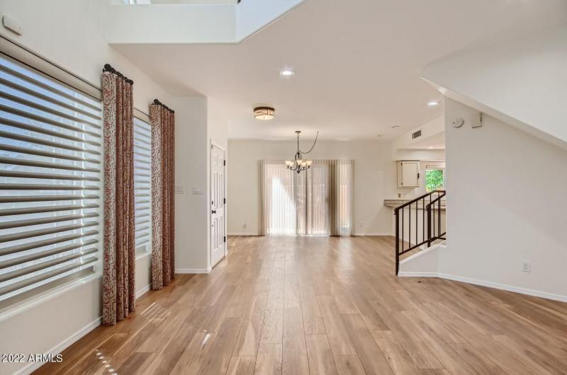 8805 S 51St St 2 Phoenix AZ - Web Qualit