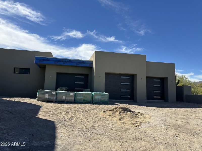 4 Car Garage