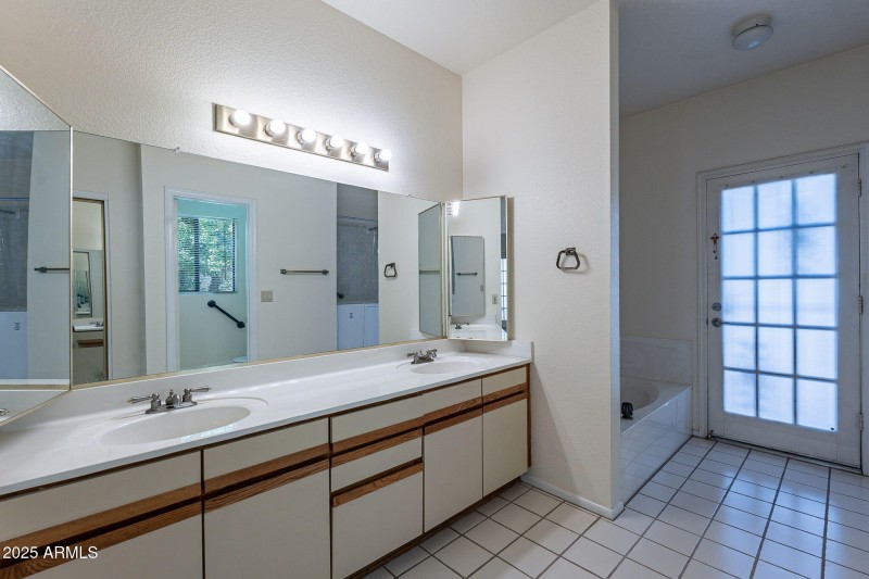 Owners Suite Bathroom