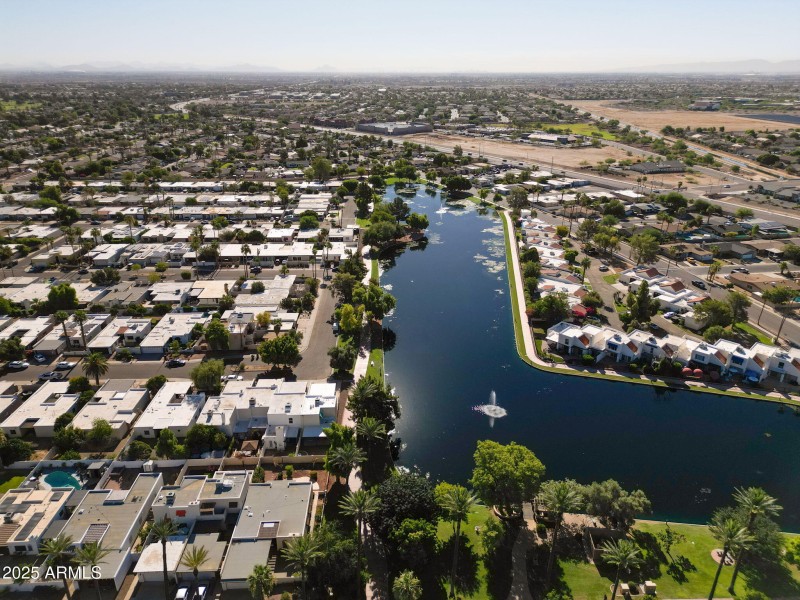 36-web-or-mls-240 Old Litchfield Rd 109