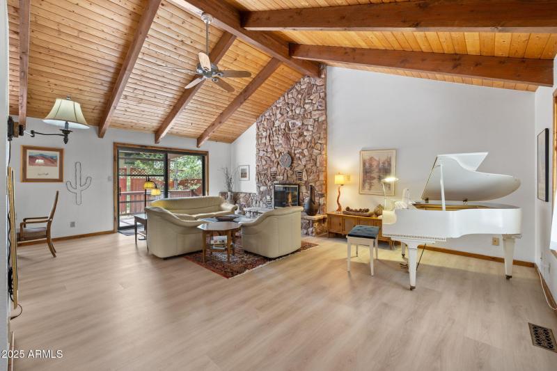 31-web-or-mls-FA9A4389