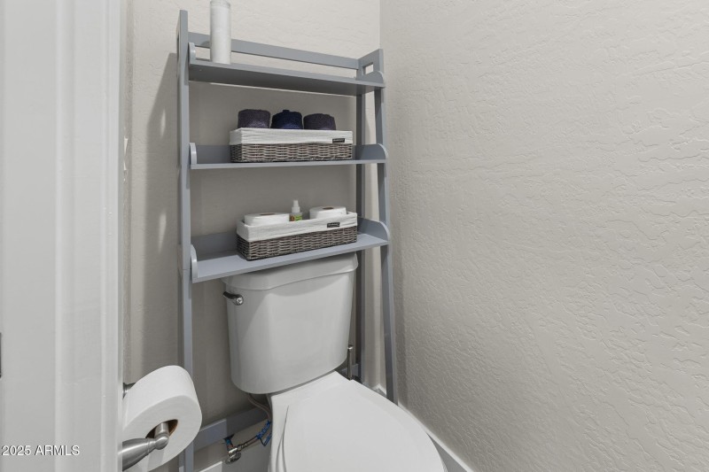 POWDER ROOM TORREY PINES DR
