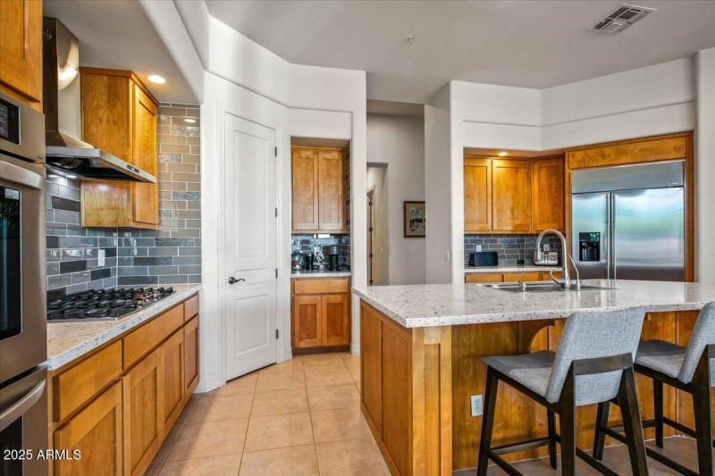 24-Kitchen