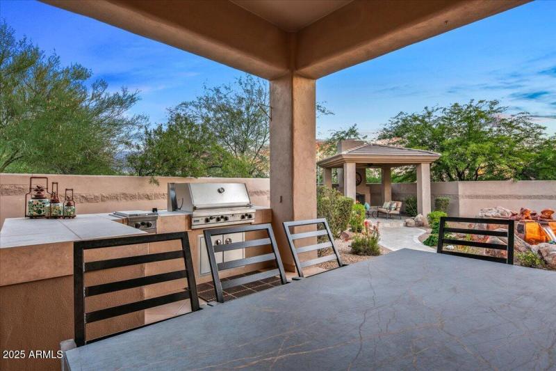 60-Grill Patio Details