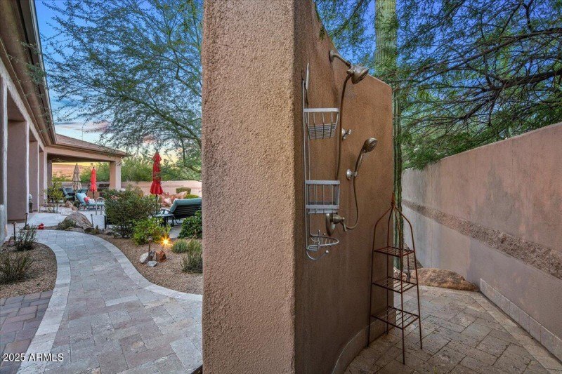 62-Outdoor Shower