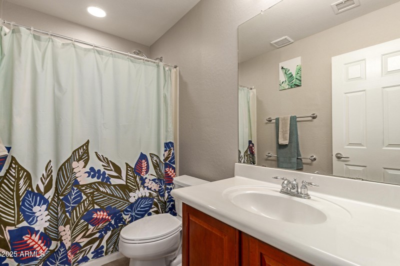3635 W McCauley CT