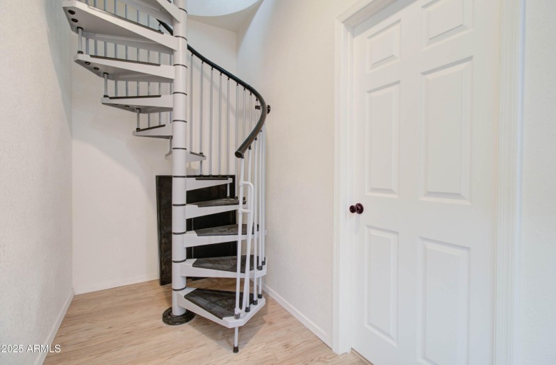195 Nash Ave-24