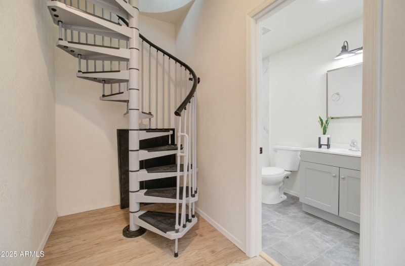 195 Nash Ave-25