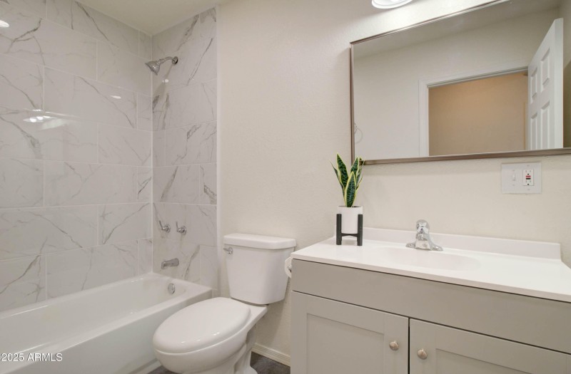 195 Nash Ave-26