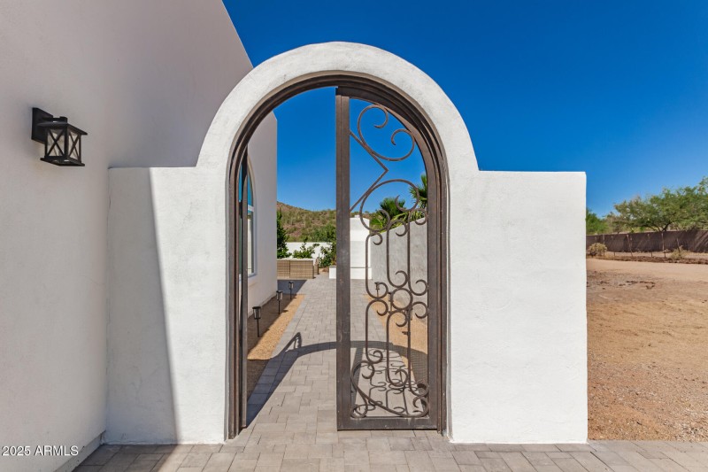 Lovey courtyard