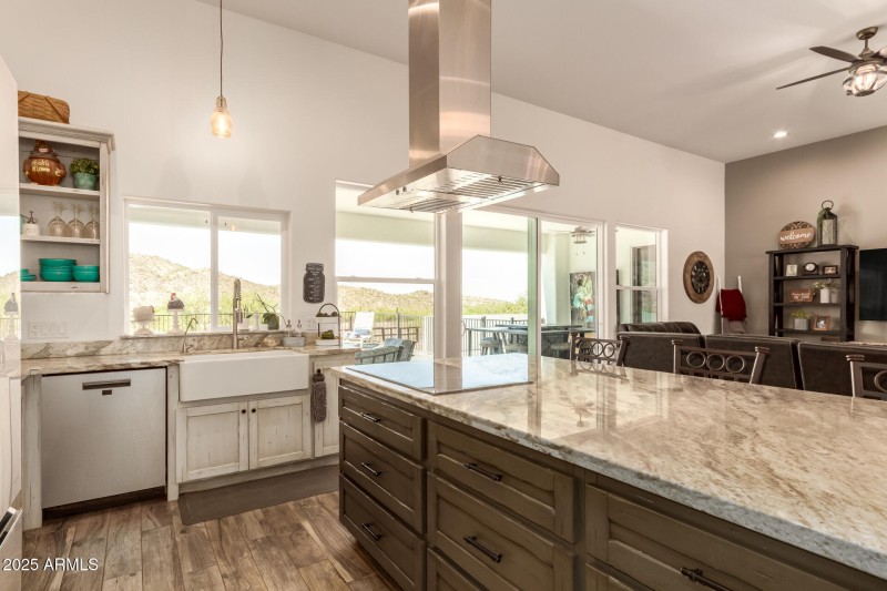 Large countertops