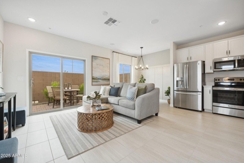 158012_Laveen Place_Carina_Great Room