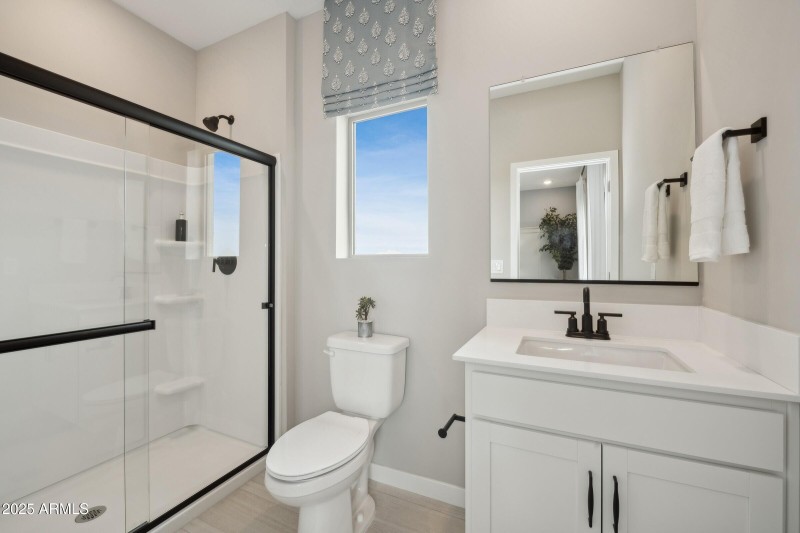 152198_Laveen Place_Carina_Primary Bathr