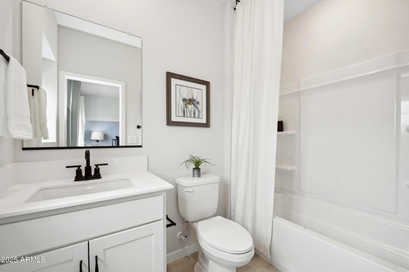 152200_Laveen Place_Carina_Bathroom