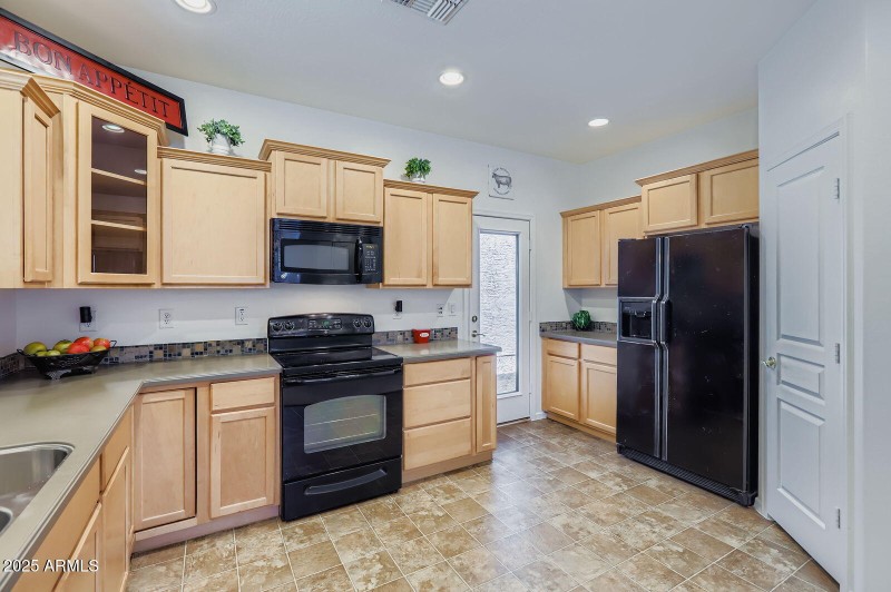 A lot of cabinets!
