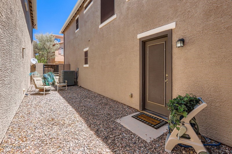 Side yard