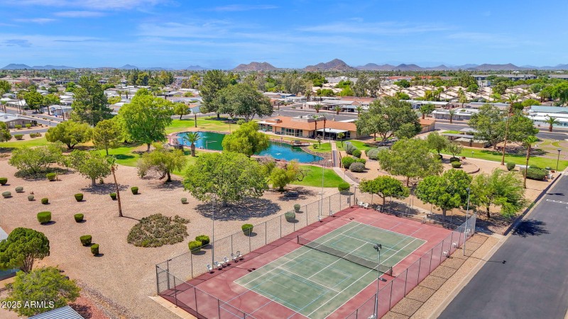 PLV Tennis and Picklball