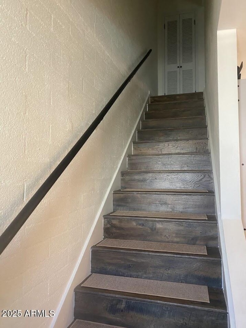 Stairs Up