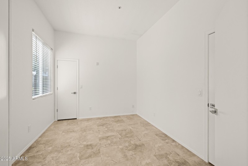 29)BED 3_OFFICE