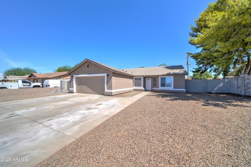568 E Mesquite-2
