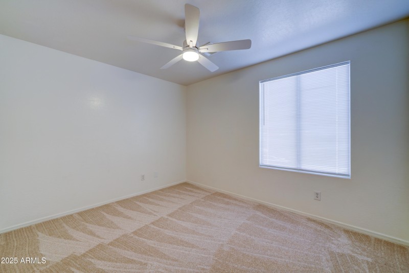 568 E Mesquite-15