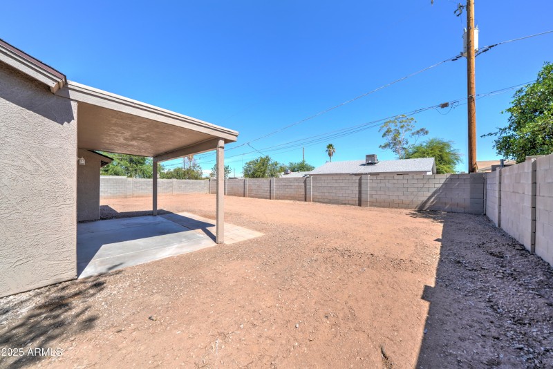 568 E Mesquite-29