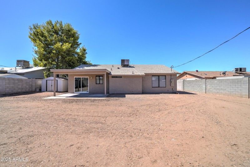 568 E Mesquite-32