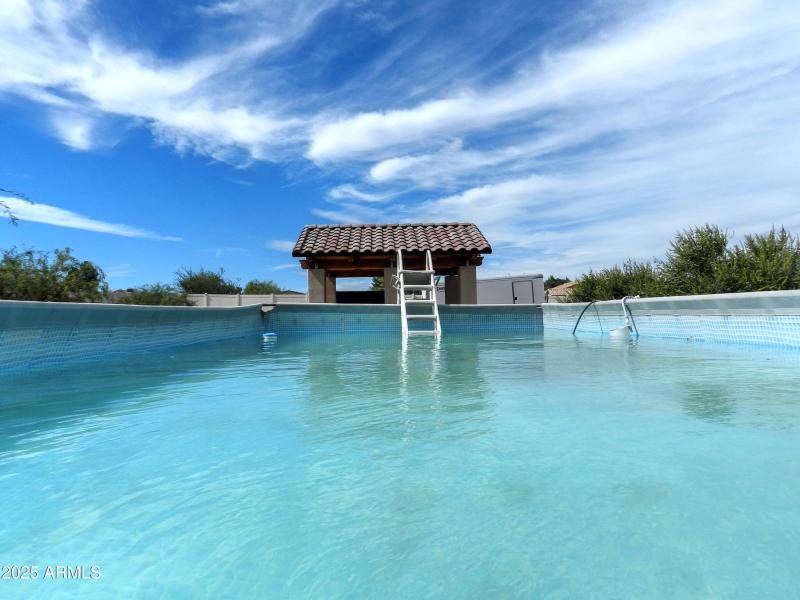 Pool 2