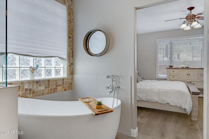 307 W Twin Peaks Pkwy-33