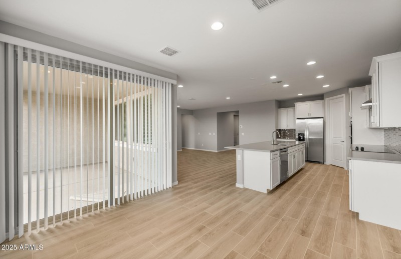 Cafe/Kitchen