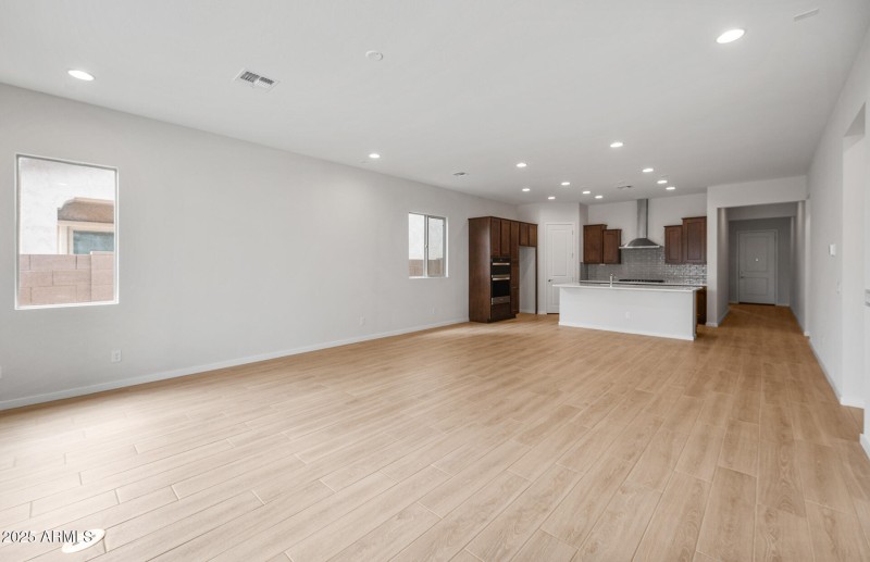 Cafe/Kitchen