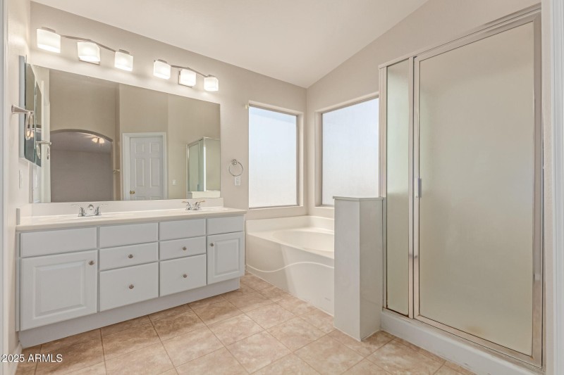 2302 E TORREY PINES PL, Chandler, AZ