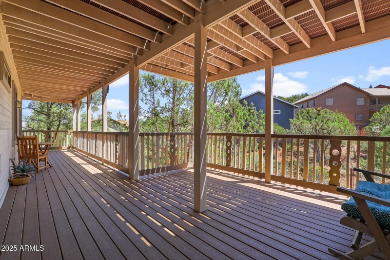 Downstairs Deck (1)