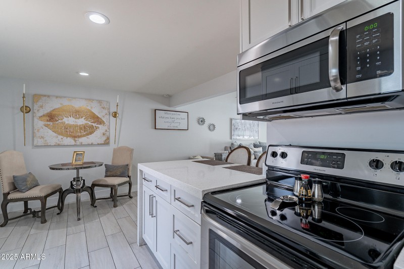 Unit 2 Stove and Microwave