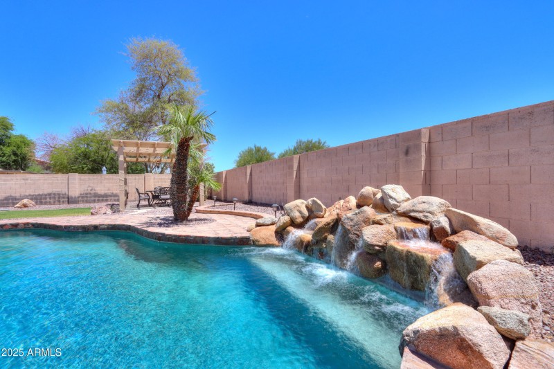 Expansive Backyard Retreat!