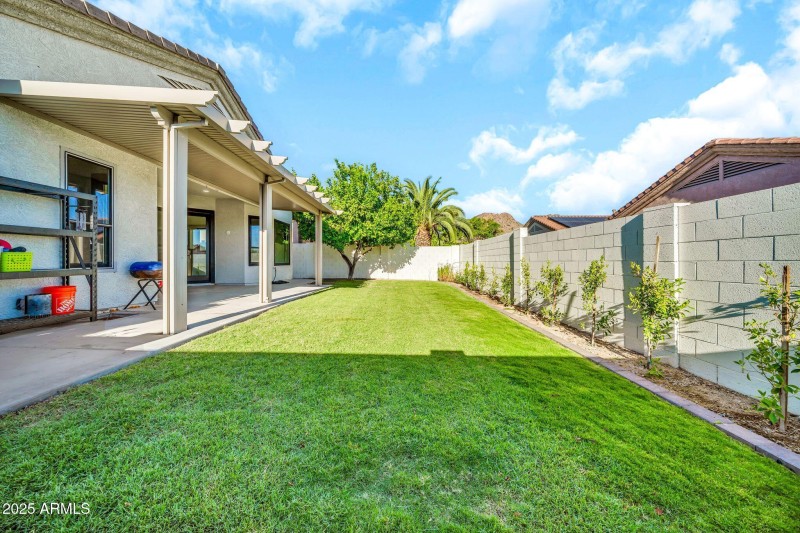 6625 W Cavedale Dr-39