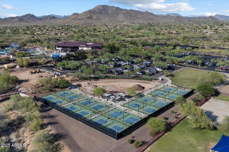 Community Pickleball Courts