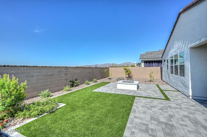 Backyard-Mountain View