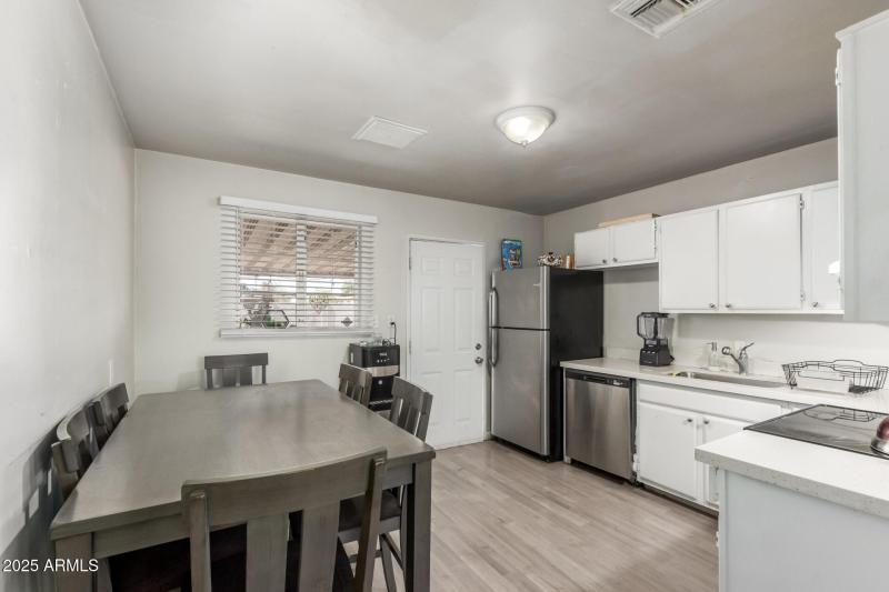 10 Royal Palm