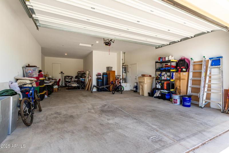 Three tandem garage