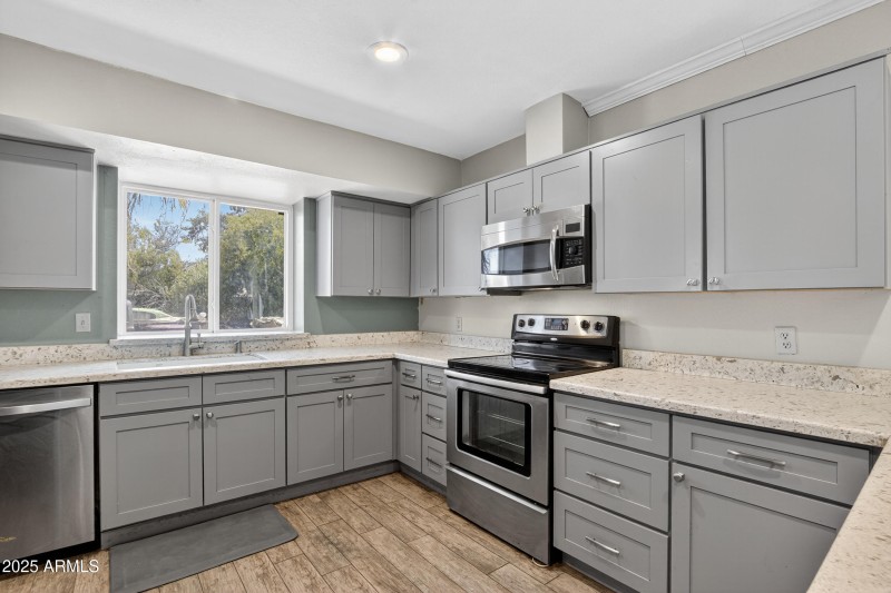 Large Kitchen