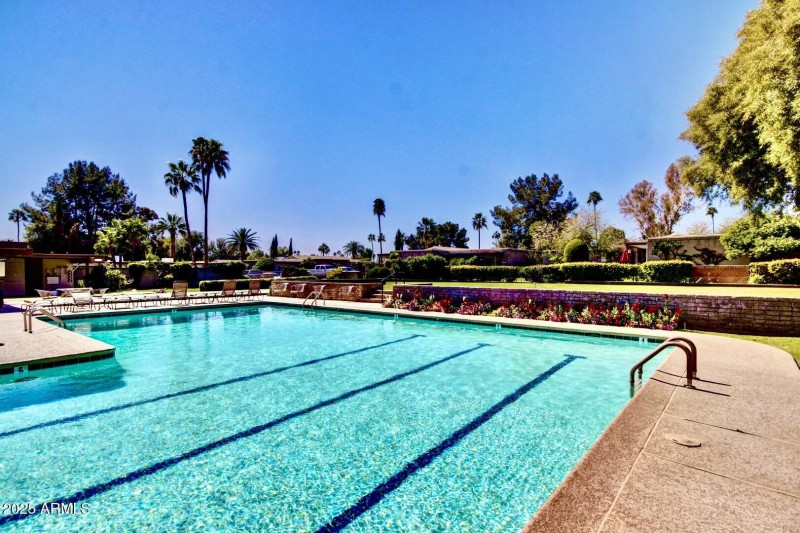 Pool (winter heated)